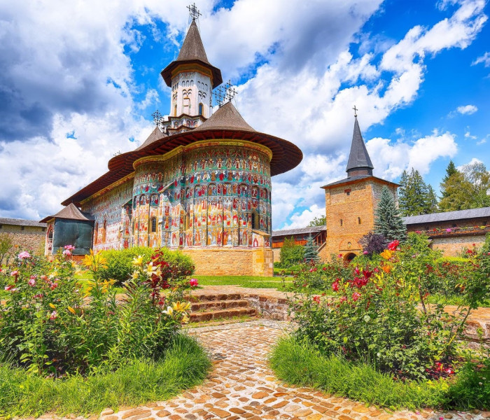 Puzzle - Enjoy - Sucevica kolostor, Suceava, Románia