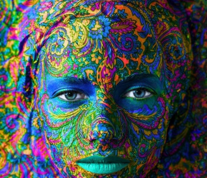 Puzzle - Grafika - Nő portréja