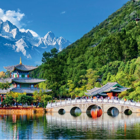 Jáde Sárkány Hóhegy