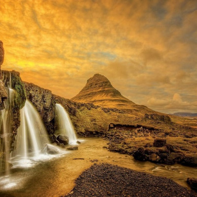 Kirkjufellsfoss vízesés, Izland