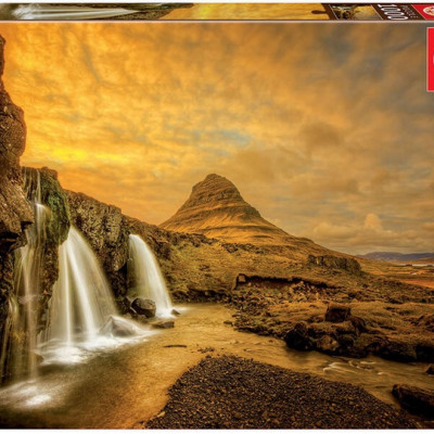 Kirkjufellsfoss vízesés, Izland