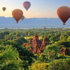 Puzzle - Schmidt - Léggömbök Mianmar felett